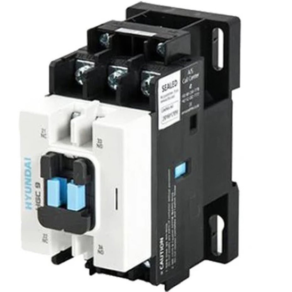 کنتاکتور 22 آمپر 11 کیلو وات هیوندای با بوبین 110V AC