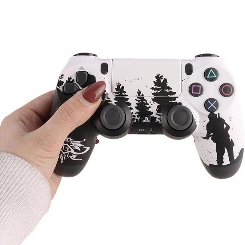 ابعاد دسته بازی PS4 طرح Last Of Us سفید مشکی